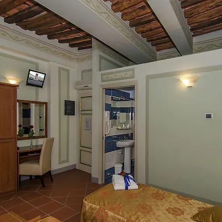 Dimora Dei Guelfi Luxury Bed & Breakfast Lucca