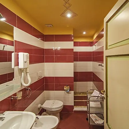 Dimora Dei Guelfi Luxury 3*